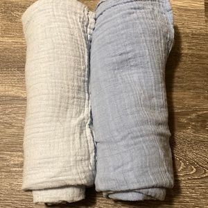 Aden + Anais Muslin Swaddle blanket bundle